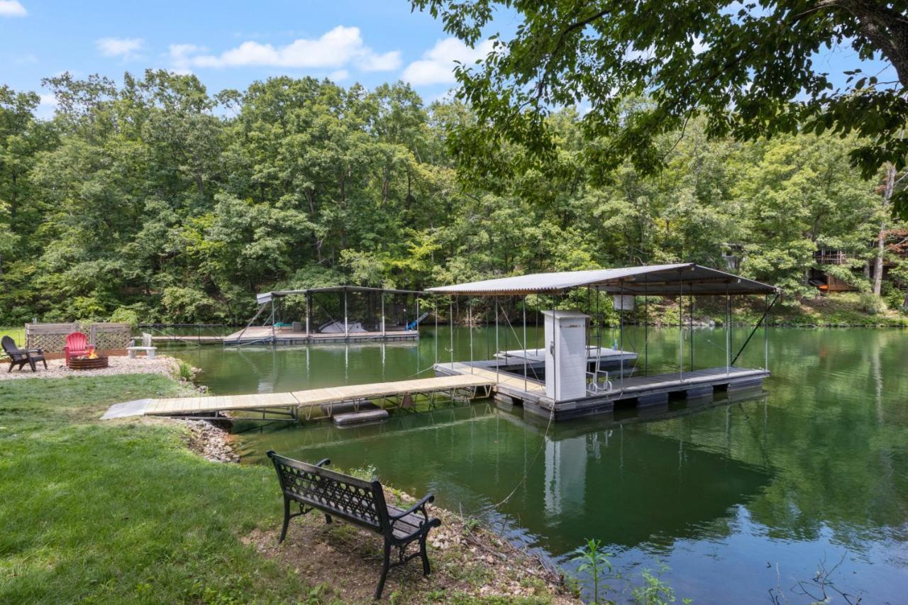 Rock Hollow Retreat, Dock, Firepit Camdenton Exterior foto